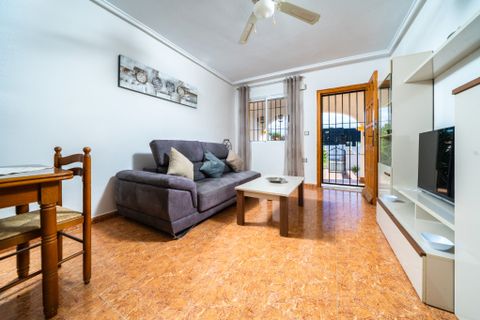 Villa i La Marina, Alicante, La Marina - € 179.950 | Ref: W6110VA - foto 17
